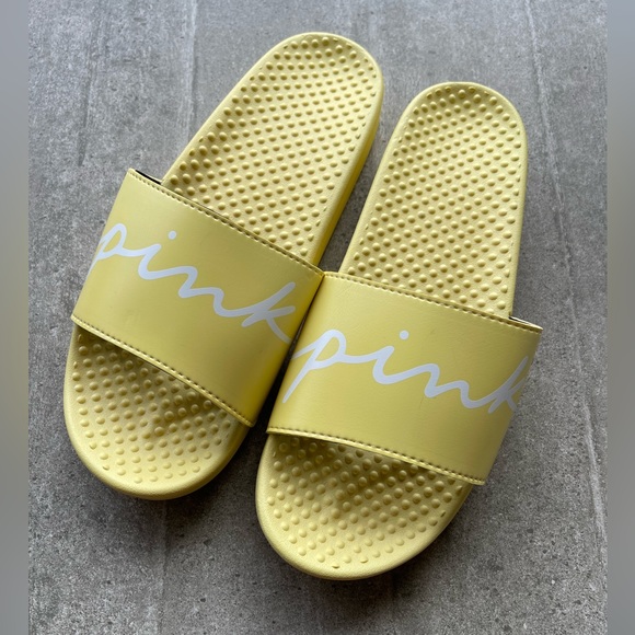 NEW Medium VS PINK Slides in yellow Script Logo - Picture 2 of 6